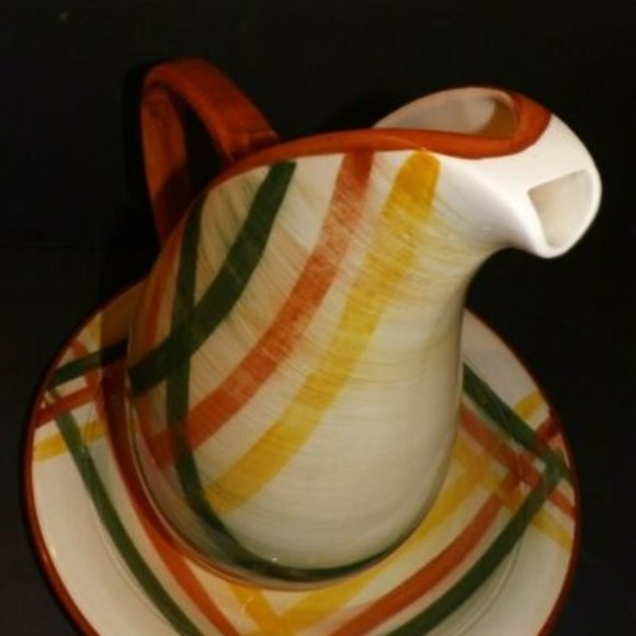 VINTAGE VERNONWARE HOMESPUN PITCHER AND PLATTER - Picture 3 of 5